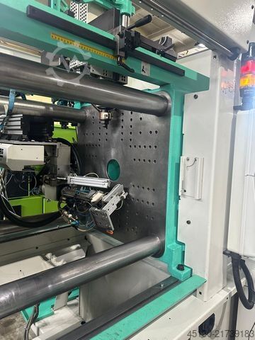 Injection molding machine Arburg 570C 2000-350/150