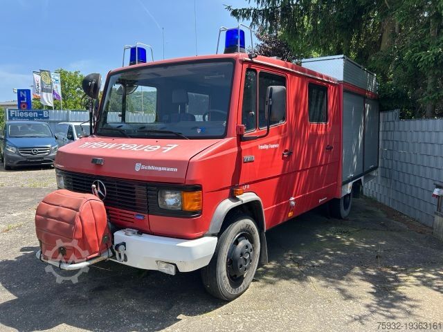 Van MERCEDES-BENZ 711 Vario Löschgruppenfahrzeug LF 8