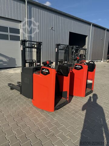 High Lift stacker Linde D10 FP