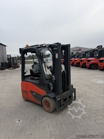 Electric 3-wheel forklift Linde E16C-02