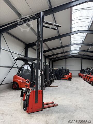 High Lift stacker Linde E14 AP