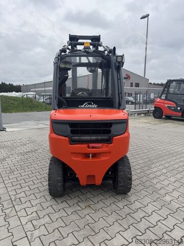 Dieselstapler Linde H30D-02