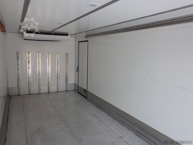 Refrigerated truck IVECO ML 160 E 28 P TK-Koffer 7,5m/LBW/Türen/AHK/Klima