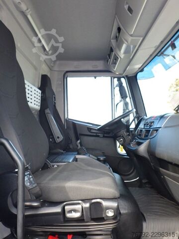 Refrigerated truck IVECO ML 160 E 28 P TK-Koffer 7,5m/LBW/Türen/AHK/Klima