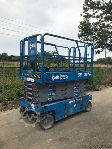 Scherenarbeitsbühne Genie GS 3246 | 2013