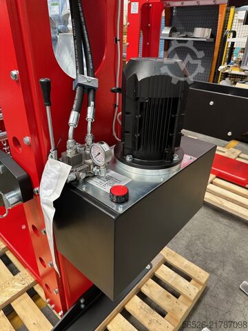 150 ton straightening press AXA P150MR