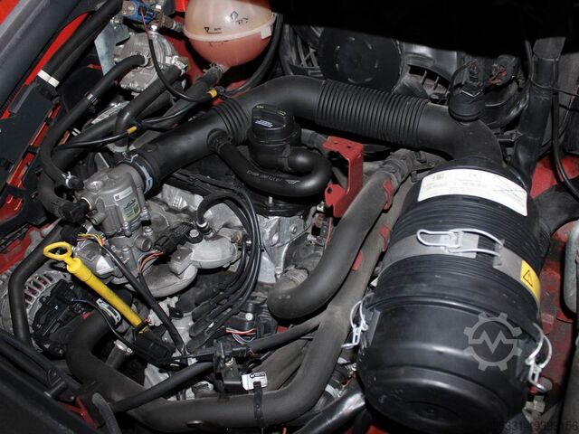 Treibgasstapler Linde H 25 T-02  392