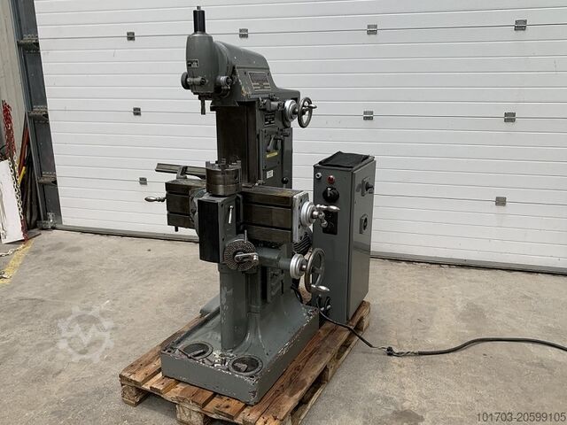Universal Milling Machine DECKEL FP1