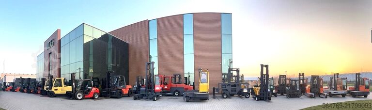 4-way forklift Combilift C2500 / Compact / Wide positioner