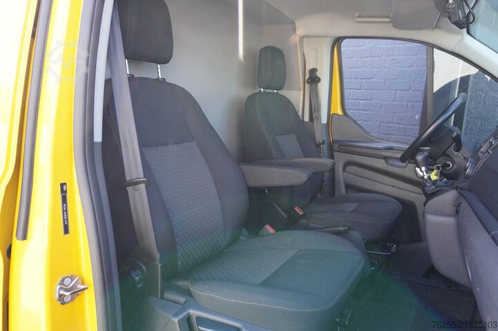 Delivery van Ford Transit Custom 2.0 TDCI L2 EURO 6 - Airco - Imp...