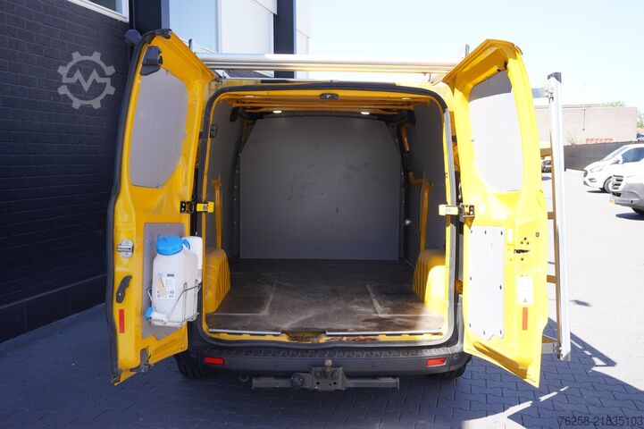 Delivery van Ford Transit Custom 2.0 TDCI L2 EURO 6 - Airco - Imp...