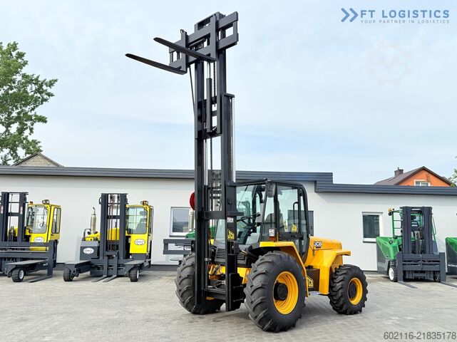 Off-road forklift JCB 940 / TRIPLEX 4500 / FREE-LIFT NEW TIRES