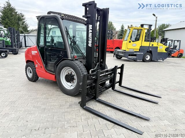 Off-road forklift Manitou MSI30 / DIESEL / DUPLEX 3350 / CABIN