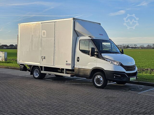 Koffer IVECO DAILY 35C16 Bakwagen Laadklep !