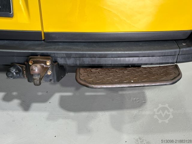 Minibus VOLKSWAGEN CRAFTER 2.0TDI 8 SITZE TEMPOMAT KLIMA AHK 1.HAND