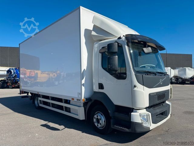 LKW mit Kofferaufbau VOLVO FL 210 4x2 Closed box / Koffer Euro 6