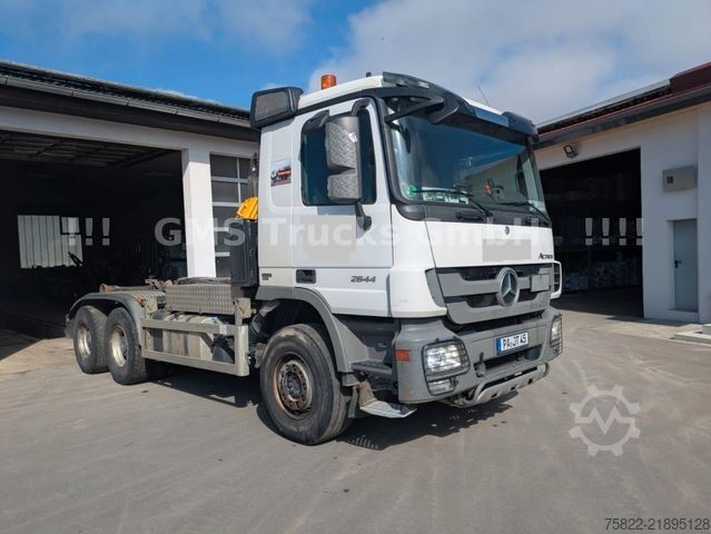 Abrollkipper MERCEDES-BENZ Actros 2644 / 6X4 / kurz WB 3300 / Ret / EPS