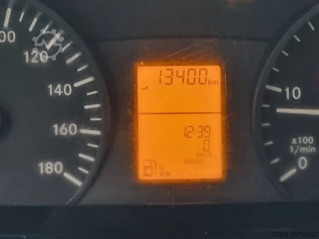 Closed box Mercedes-Benz Sprinter 513 CDI Koffer 21kub 130 pk Euro 5B GV...