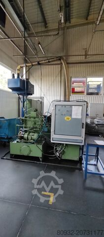 Tieflochbohrmaschine Gildemeister und Knoll