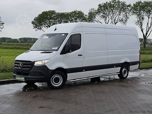 High-roof van MERCEDES-BENZ SPRINTER 311 CDI 43 AUT. L3H2