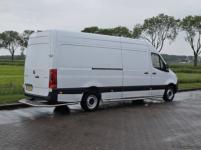 High-roof van MERCEDES-BENZ SPRINTER 311 CDI 43 AUT. L3H2