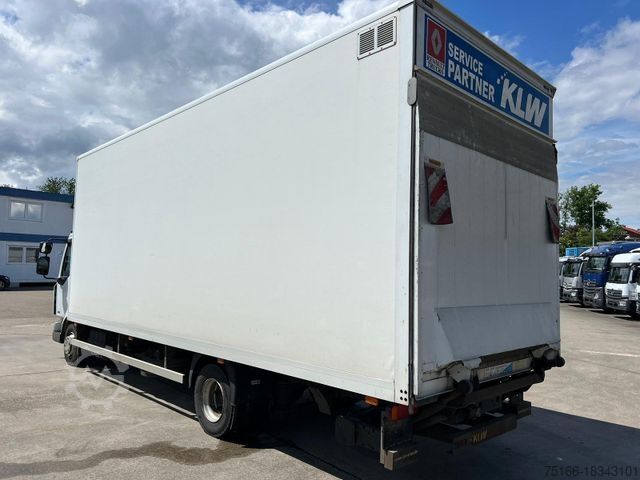 Box truck RENAULT MIDLUM 220 DXI Koffer 7,35 m LBW 1,5 to. Klima
