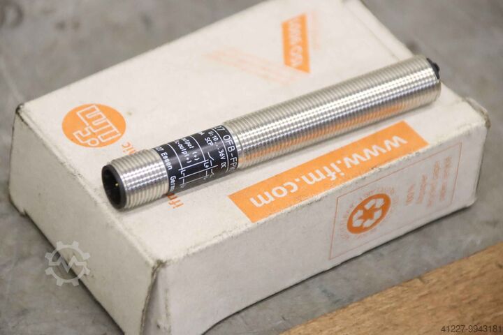 Reflective light switch ifm OF5027