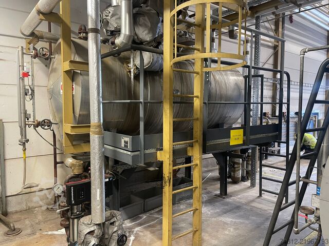 Steam boiler installation (2x 2300 kg/h) Viessmann 2300 kg/hr + Weishaupt burner Vitomax 200 HS + G8/1-D ZMD