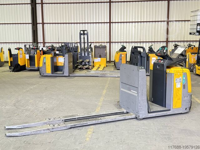 Horizontal-Kommissionierer Jungheinrich Elektro Niederhubkommissionierer - Service Neu - Batterie 80%