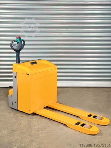 Low lift truck pedestrian Jungheinrich EJE 225 - Service Neu - Batterie 80% - Nur 3.232 Std. - 2,5t