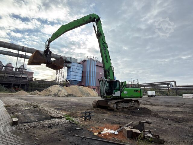 Umschlagbagger mit 2-Schalengreifer Sennebogen 830 Raupe (E)