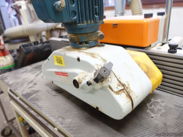 Tischfräsmaschine SCM T130N