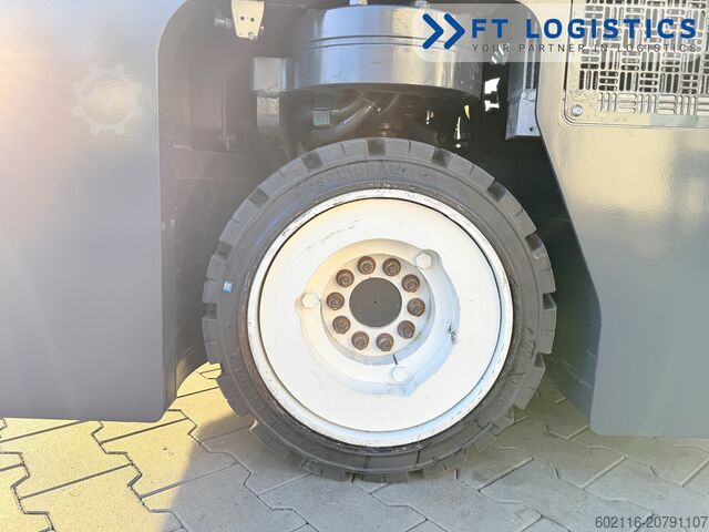 Vierwegestapler Combilift C2500CB DIESEL TRIPLEX 5500 POSITIONER