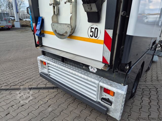 Sweeper truck Schmidt CleanGo 400