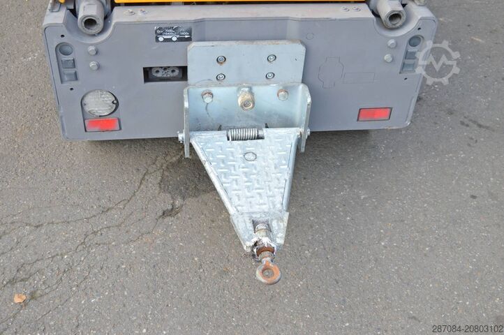 Jungheinrich tow tug EZS 570 Jungheinrich EZS 570