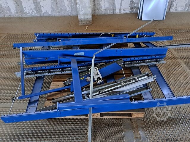 Roller conveyor No 03  