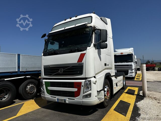Standard tractor unit Volvo FH13.500 Globetrotter ADR Euro5 Retarder