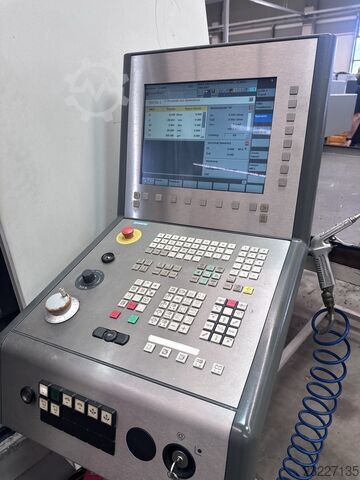 CNC turning and milling center Gildemeister TWIN 42 Y