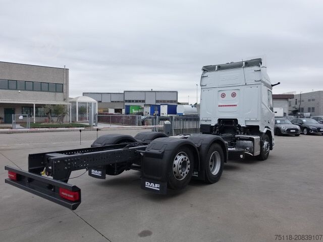 LKW-Fahrgestell DAF XD 450 FAN wb 4200 - ADR