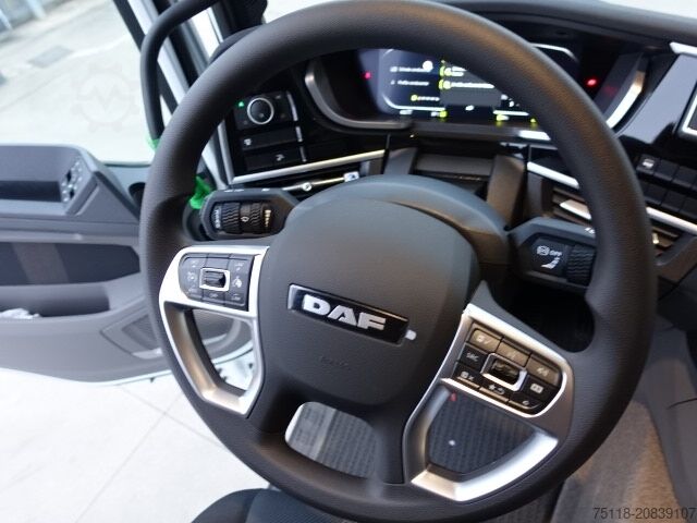 LKW-Fahrgestell DAF XD 450 FAN wb 4200 - ADR