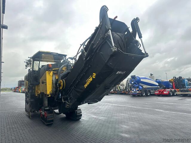 Asphaltfräse Bomag BM 2200/75 ASFALTFREES / ASPHALT MILLING MACHIN...