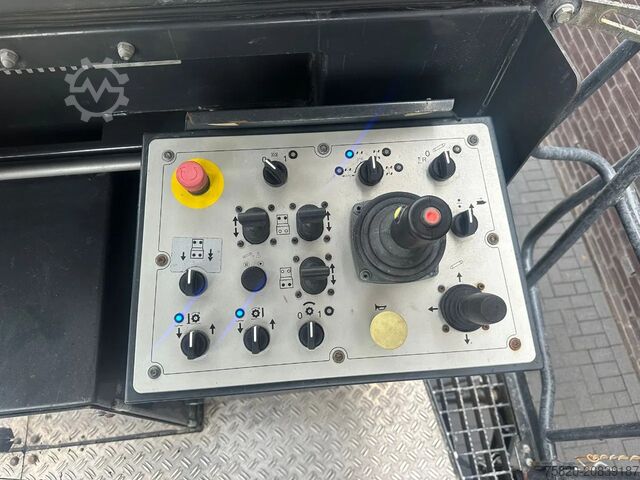 Asphaltfräse Bomag BM 2200/75 ASFALTFREES / ASPHALT MILLING MACHIN...