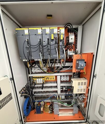 CNC lathe DAEWOO PUMA300LMB
