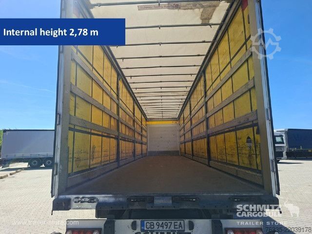 Auflieger mit Pritsche & Plane Schmitz Cargobull Curtainsider Standard
