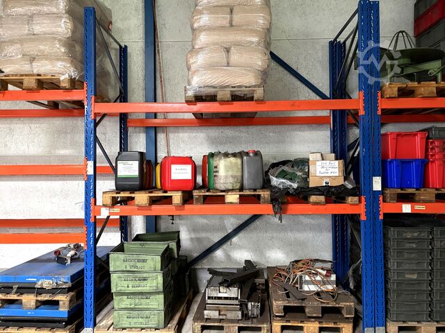 Heavy-duty shelving unit without contents KAISER + KRAFT heavy-duty shelving without contents