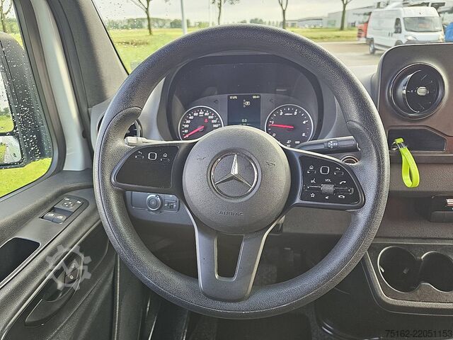 High-roof van MERCEDES-BENZ SPRINTER 317 L3H2 Maxi Automaat
