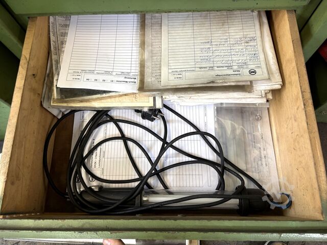 Spark erosion machine WALTER HW 102
