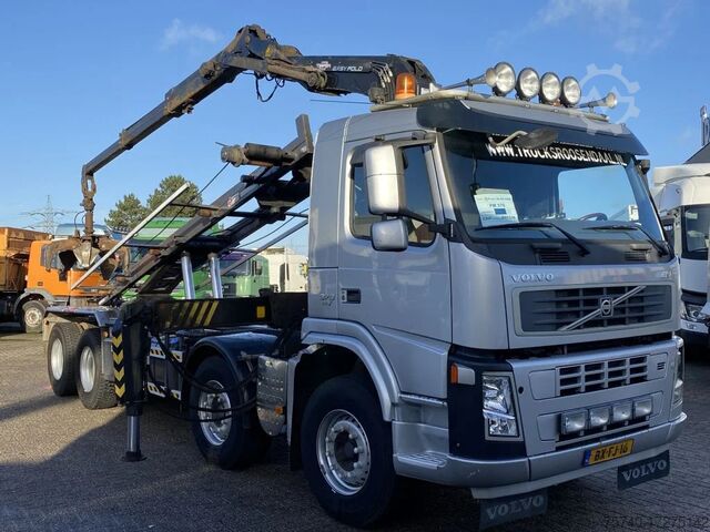 Crane truck Volvo FM 370 + Euro 5 + Palfinger Z-Q170 Crane + 30to...