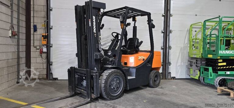 Forklift Doosan D 30 GP