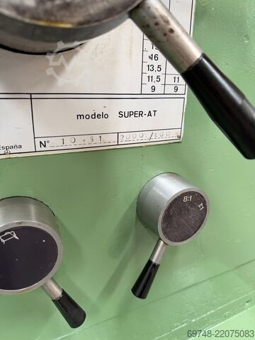 Center lathe Gurutzpe Super AT 400/2000